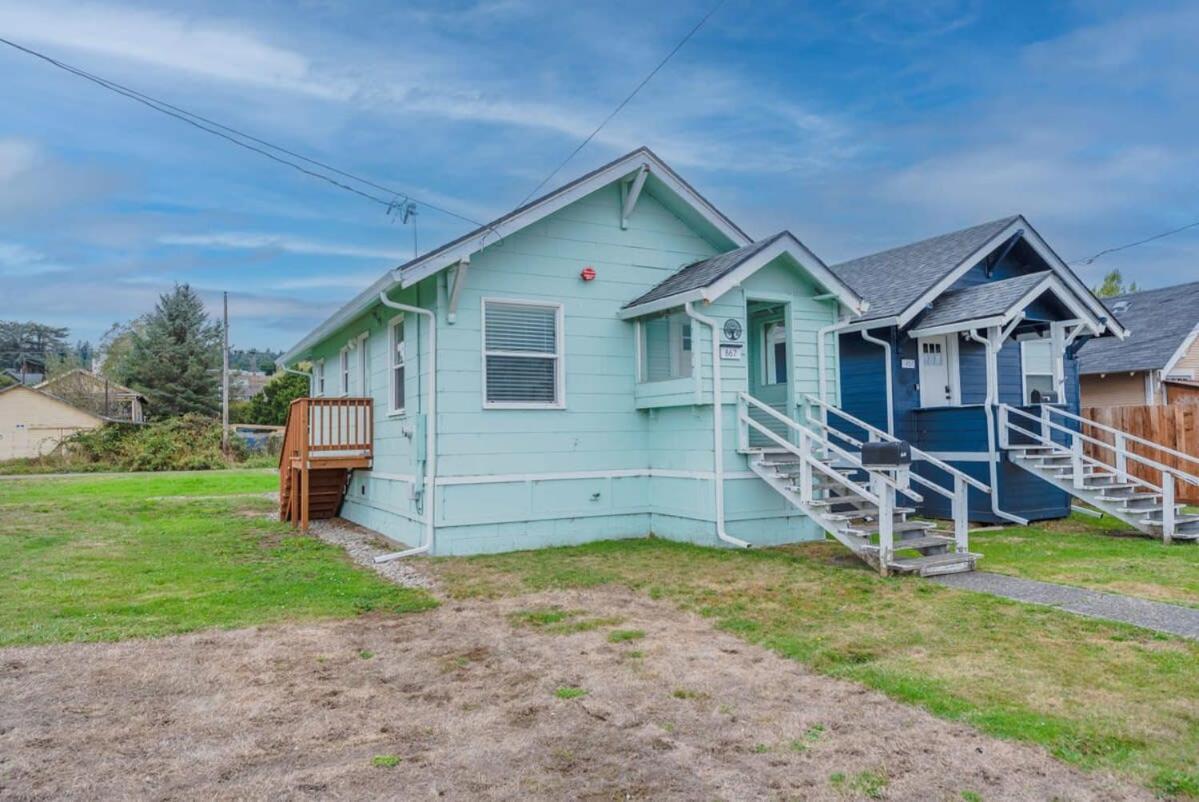 #Stayinmydistrict Coos Bay Cypress Cottage 외부 사진
