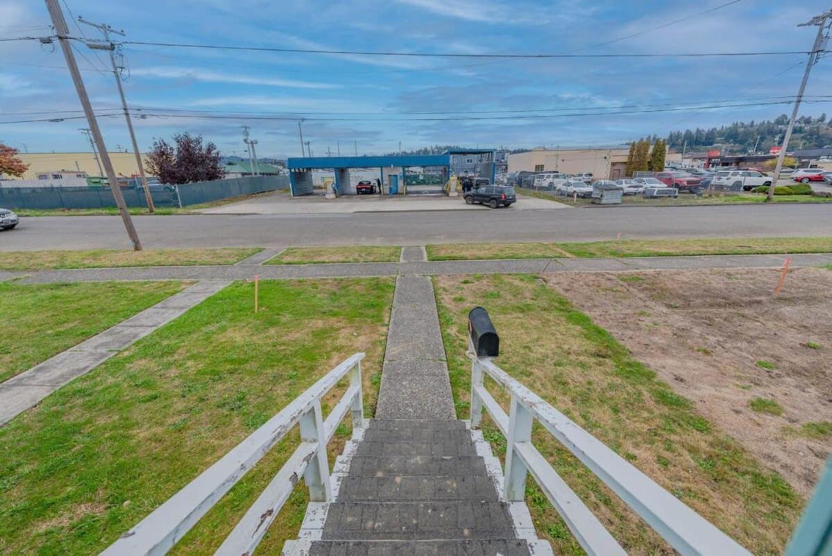 #Stayinmydistrict Coos Bay Cypress Cottage 외부 사진